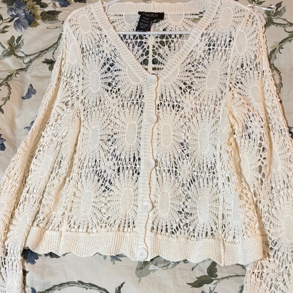 Papillon Blanc Cream Crochet Cardigan